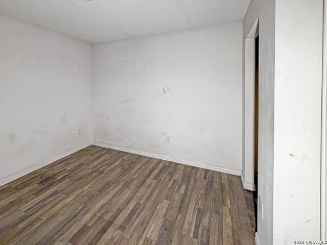 3239 MARTIN LUTHER KING DR, San Antonio, TX 78220