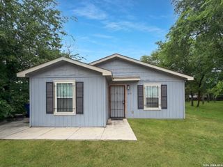 3239 MARTIN LUTHER KING DR, San Antonio, TX 78220