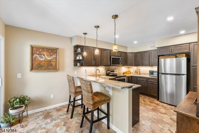 10 Gristmill, Sparta Twp., NJ 07871