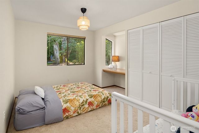 19516 SE 23rd Street, Sammamish, WA 98075