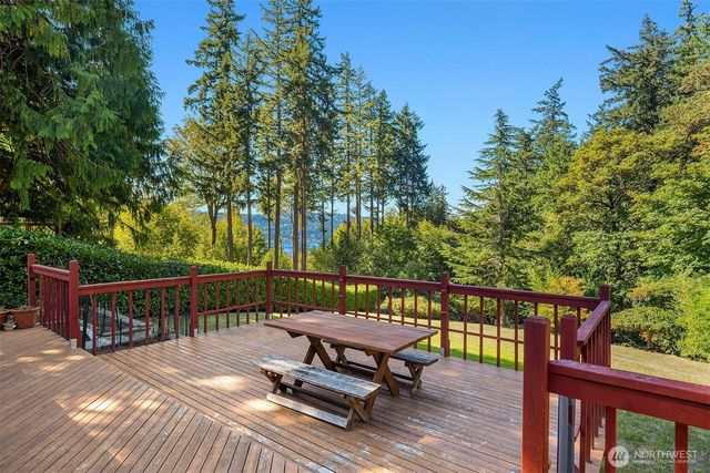 19516 SE 23rd Street, Sammamish, WA 98075