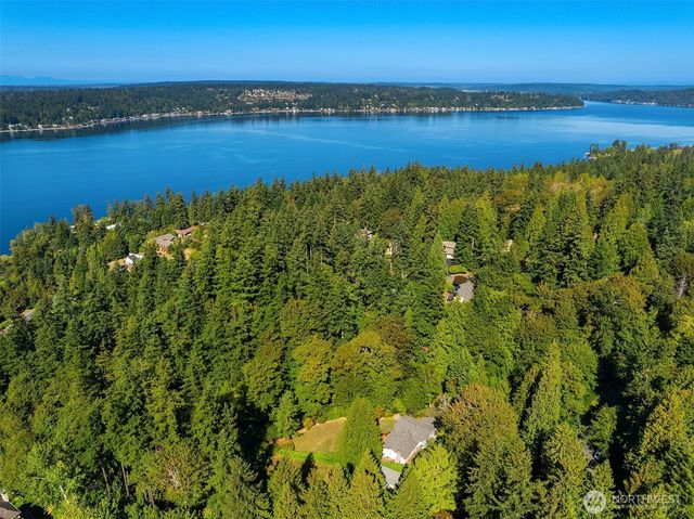 19516 SE 23rd Street, Sammamish, WA 98075