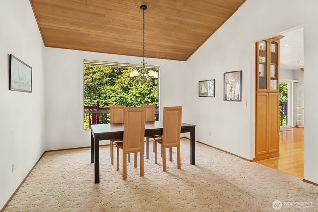 19516 SE 23rd Street, Sammamish, WA 98075