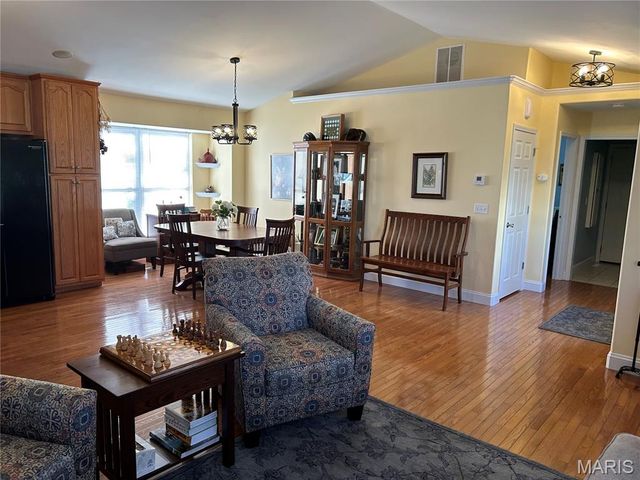 1308 Apple Blossom Lane, Washington, MO 63090