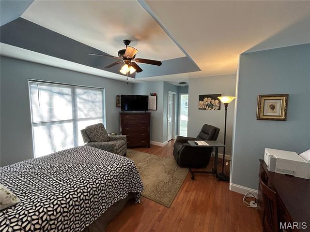 1308 Apple Blossom Lane, Washington, MO 63090