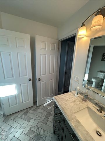 1308 Apple Blossom Lane, Washington, MO 63090