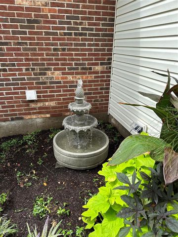 1308 Apple Blossom Lane, Washington, MO 63090