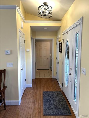 1308 Apple Blossom Lane, Washington, MO 63090