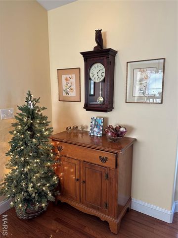 1308 Apple Blossom Lane, Washington, MO 63090