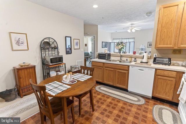 9008 EXECUTIVE CLUB DR, Delmar, MD 21875