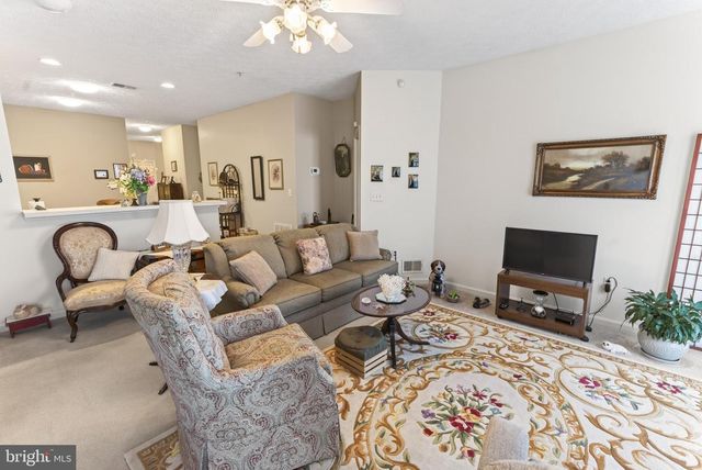 9008 EXECUTIVE CLUB DR, Delmar, MD 21875