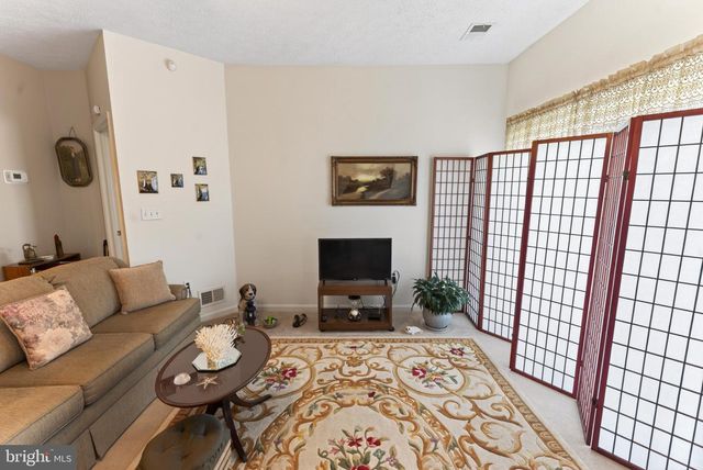 9008 EXECUTIVE CLUB DR, Delmar, MD 21875