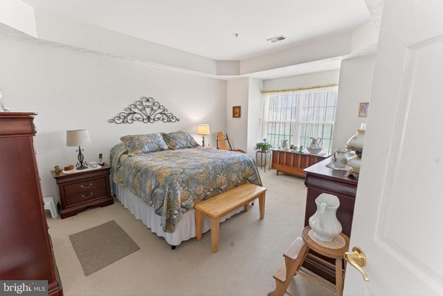 9008 EXECUTIVE CLUB DR, Delmar, MD 21875