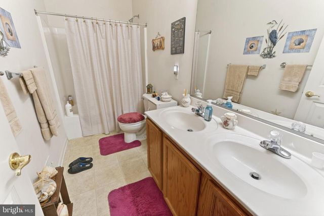 9008 EXECUTIVE CLUB DR, Delmar, MD 21875