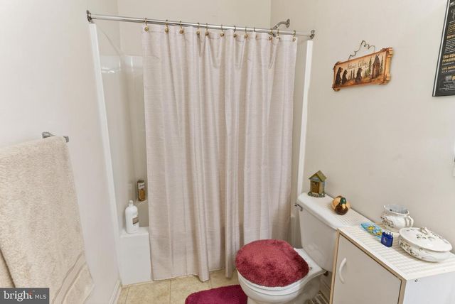 9008 EXECUTIVE CLUB DR, Delmar, MD 21875