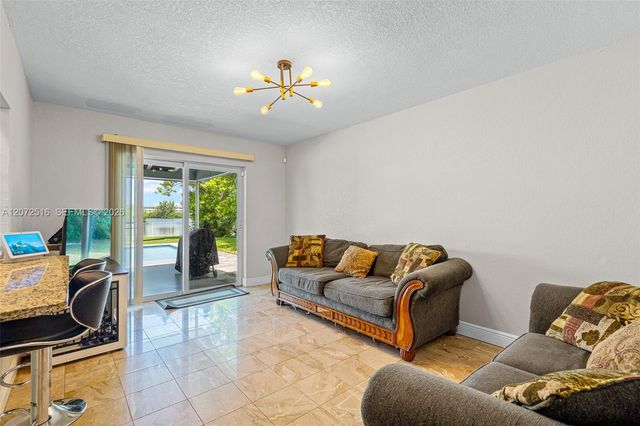 9240 NW 12th Avenue 0, Miami, FL 33150