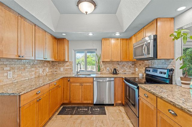 9240 NW 12th Avenue 0, Miami, FL 33150