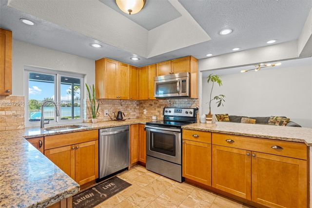 9240 NW 12th Avenue 0, Miami, FL 33150