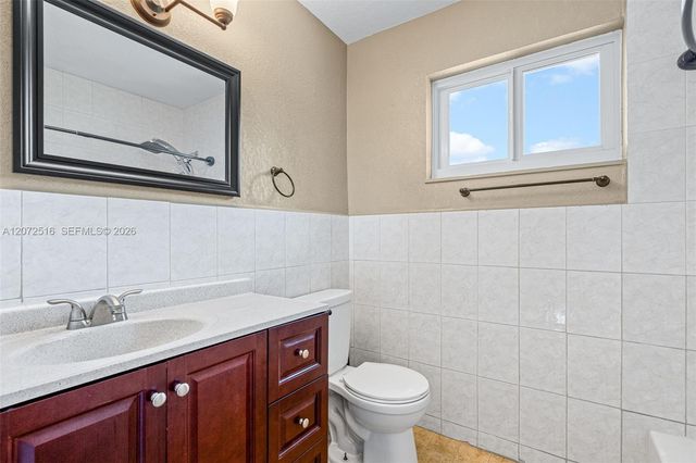 9240 NW 12th Avenue 0, Miami, FL 33150