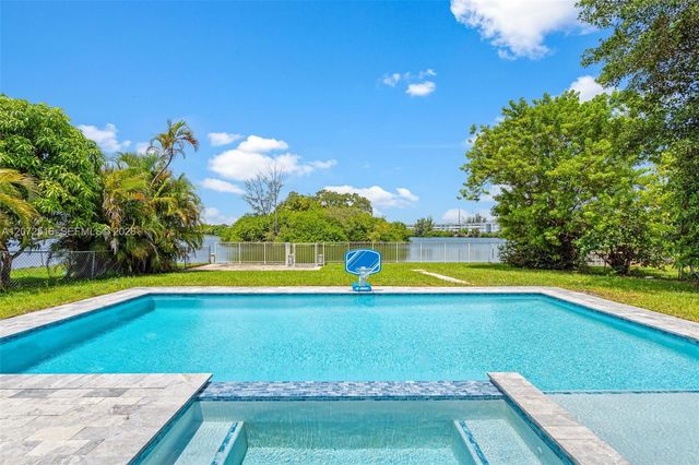 9240 NW 12th Avenue 0, Miami, FL 33150