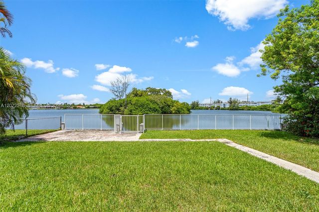 9240 NW 12th Avenue 0, Miami, FL 33150