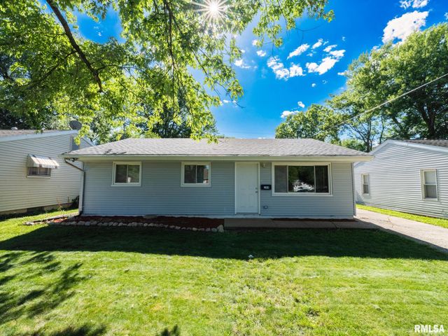 209 CAPRI Street, Pekin, IL 61554