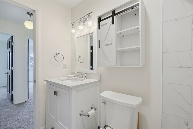 52 Rosewood Dr 52, Stoughton, MA 02072