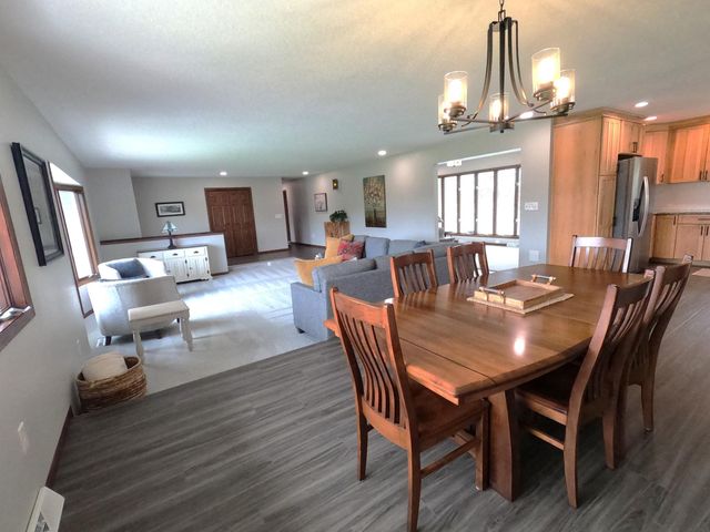 2261 State Road 35, Somerset, WI 54025
