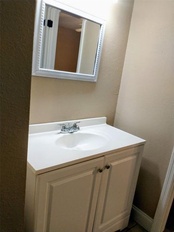 518 ORANGE 12, Altamonte Springs, FL 32701