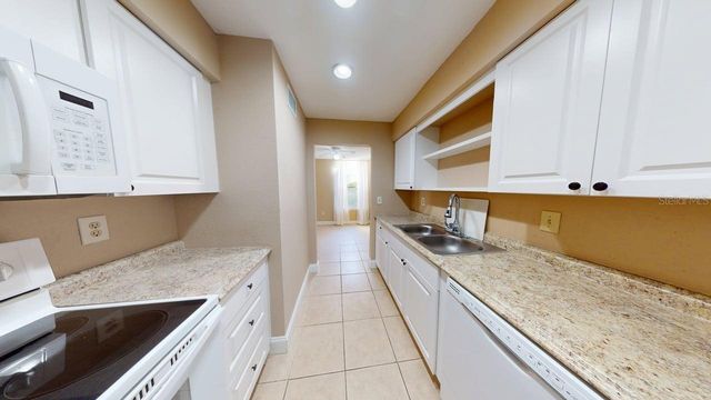 518 ORANGE 12, Altamonte Springs, FL 32701