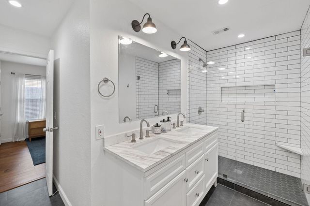 11609 Fast Horse DR, Austin, TX 78759