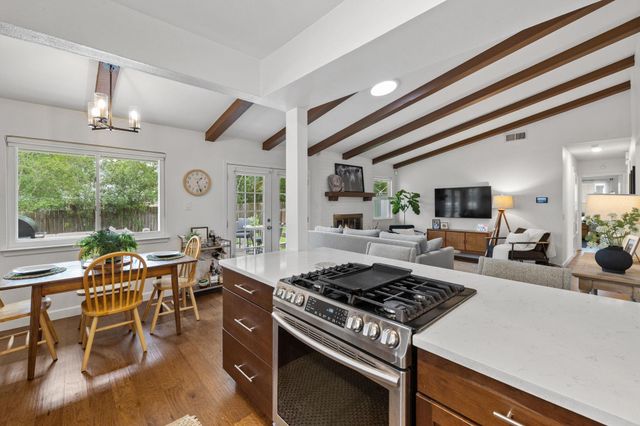 11609 Fast Horse DR, Austin, TX 78759