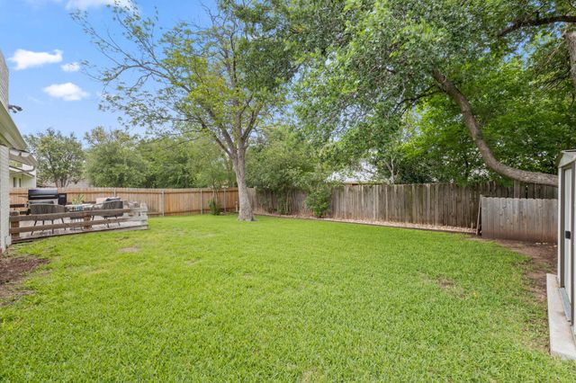 11609 Fast Horse DR, Austin, TX 78759