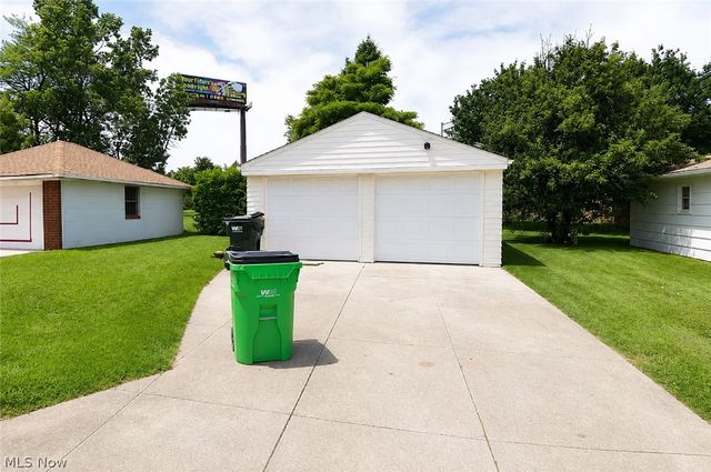5250 E 135th Street, Garfield Heights, OH 44125