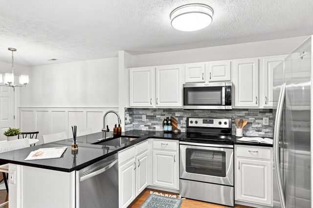 205 Shadow Glen Dr, Nashville, TN 37211