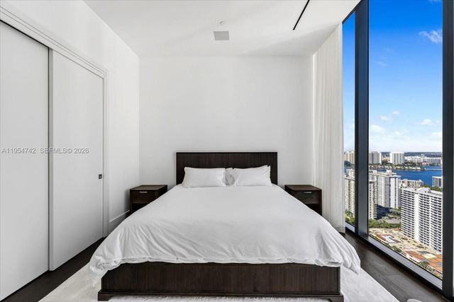 17141 Collins Ave 2902, Sunny Isles Beach, FL 33160