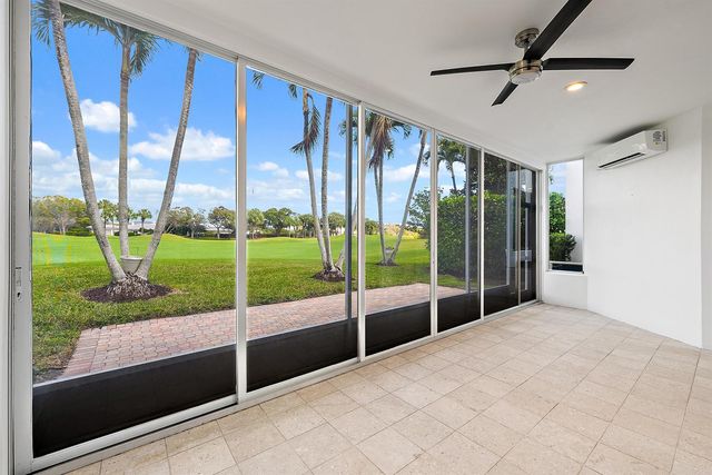 108 Waters Edge Drive, Jupiter, FL 33477