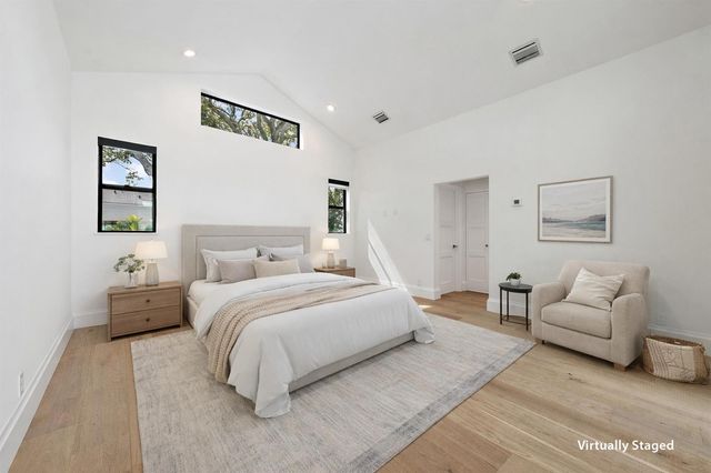 108 Waters Edge Drive, Jupiter, FL 33477