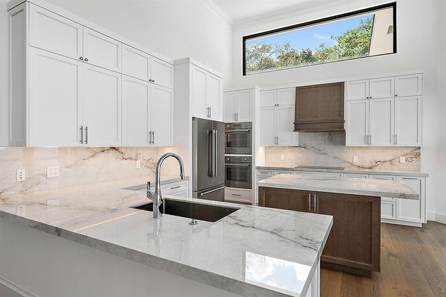 108 Waters Edge Drive, Jupiter, FL 33477