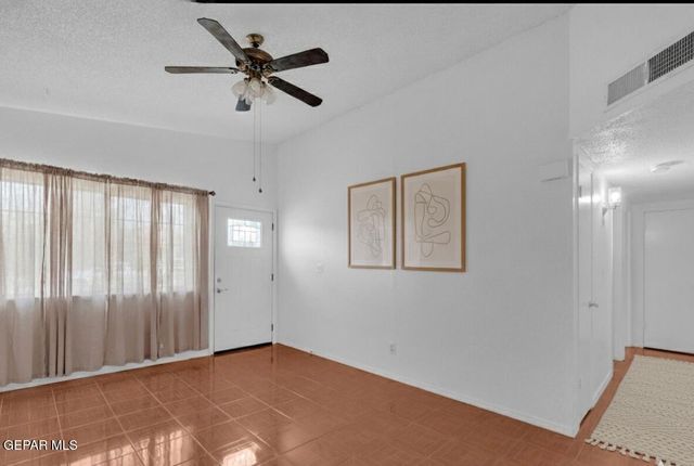 1057 Navarrette Circle, El Paso, TX 79907