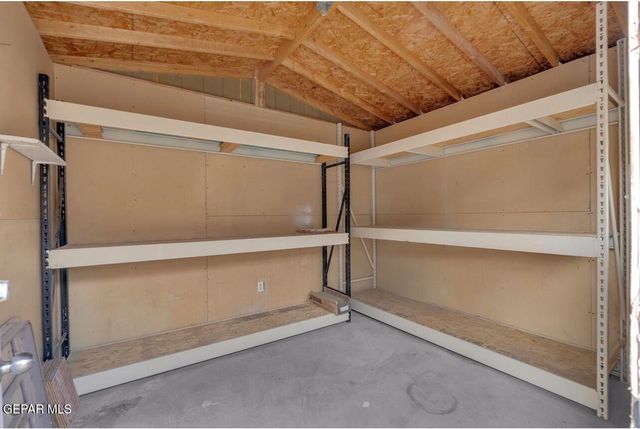 1057 Navarrette Circle, El Paso, TX 79907