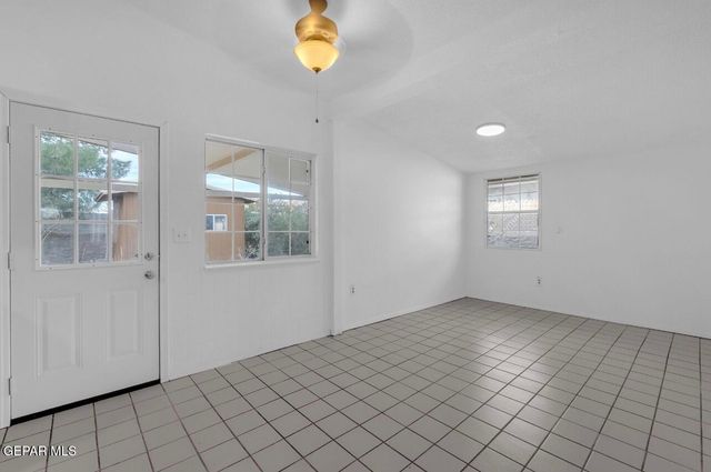 1057 Navarrette Circle, El Paso, TX 79907