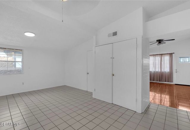 1057 Navarrette Circle, El Paso, TX 79907