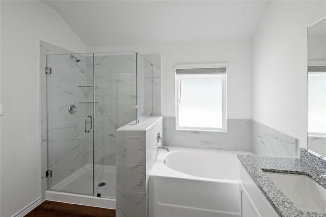 1878 Redwood Lane, Dayton, TX 77535