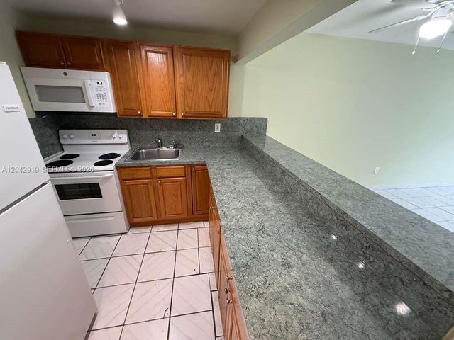 17101 NW 57th Ave 306, Miami Gardens, FL 33055