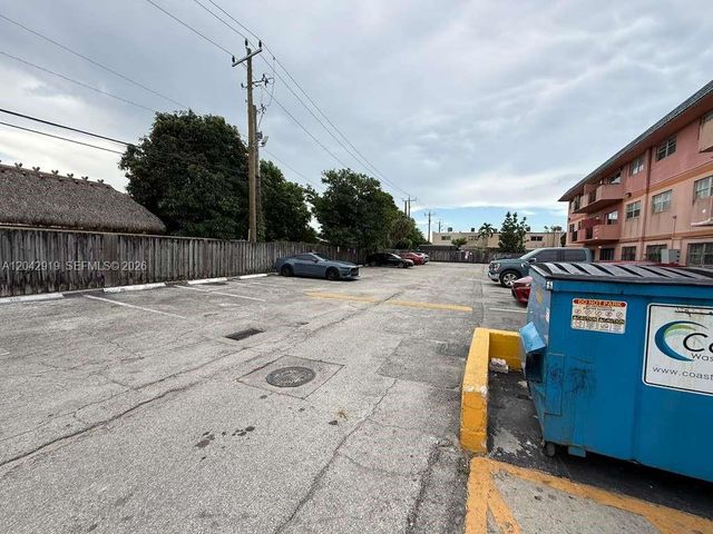 17101 NW 57th Ave 306, Miami Gardens, FL 33055