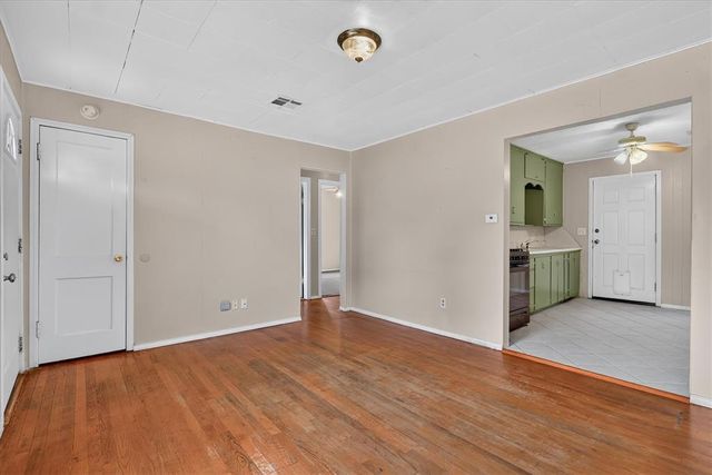 3613 S Dumas Avenue, Oklahoma City, OK 73119