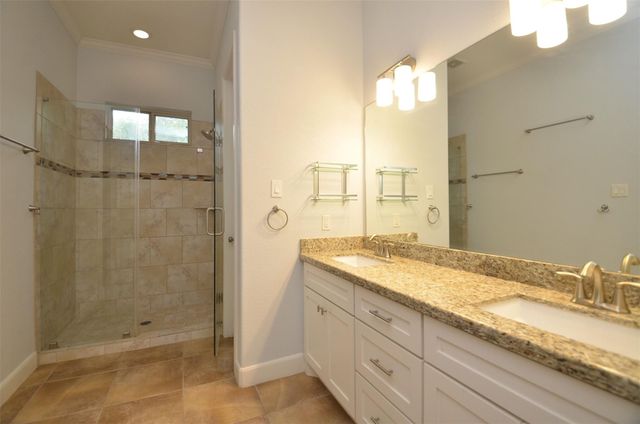 2118 Marnel Road A, Houston, TX 77055