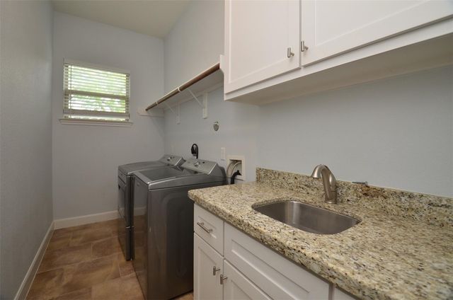 2118 Marnel Road A, Houston, TX 77055