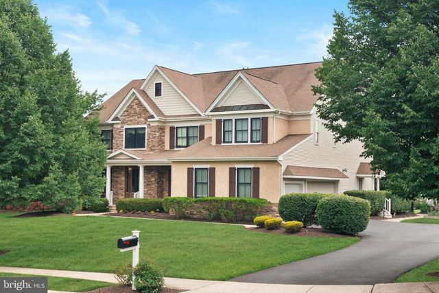 4 COPPERLEAF CT, Warminster, PA 18974